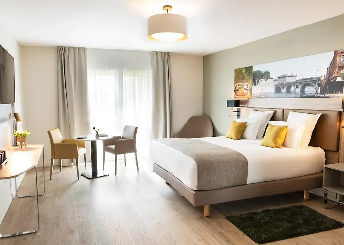 Апарт-отель Residhome Ponts Jumeaux