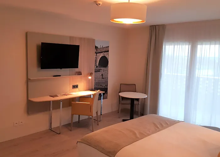 Residhome Ponts Jumeaux 3*