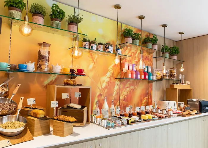 Апарт-отель Residhome Ponts Jumeaux 3*